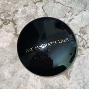 Pat McGrath Under Eye Powder